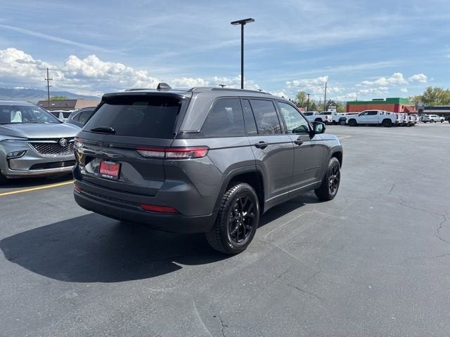 2024 Jeep Grand Cherokee Altitude