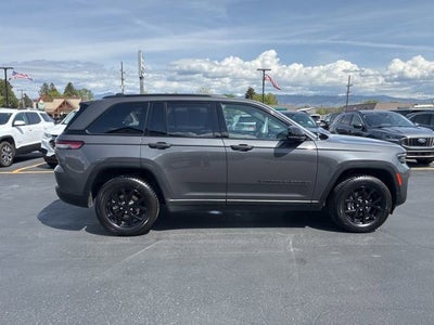 2024 Jeep Grand Cherokee Altitude