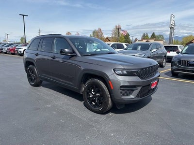 2024 Jeep Grand Cherokee Altitude