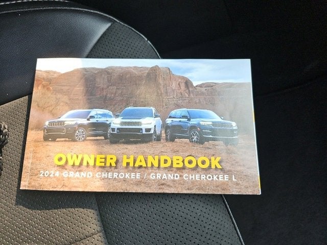 2024 Jeep Grand Cherokee Altitude