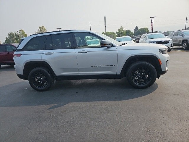 2024 Jeep Grand Cherokee Altitude