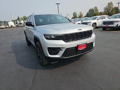 2024 Jeep Grand Cherokee Altitude