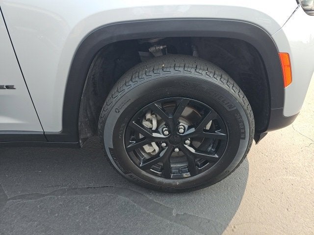 2024 Jeep Grand Cherokee Altitude