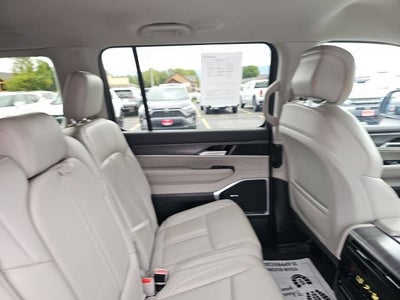 2024 Jeep Wagoneer L Series III