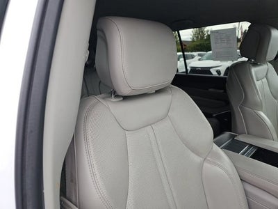 2024 Jeep Wagoneer L Series III