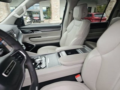 2024 Jeep Wagoneer L Series III