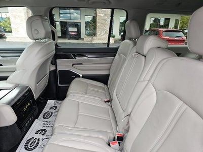 2024 Jeep Wagoneer L Series III