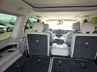 2023 Jeep Grand Wagoneer BASE