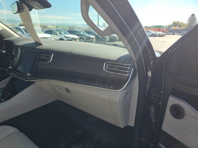 2023 Jeep Grand Wagoneer BASE
