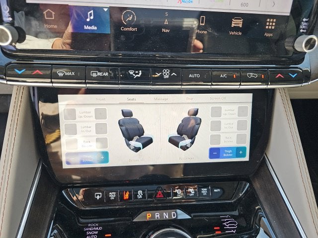 2023 Jeep Grand Wagoneer BASE