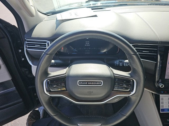 2023 Jeep Grand Wagoneer BASE
