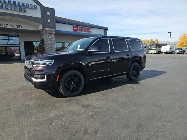 2023 Jeep Grand Wagoneer BASE