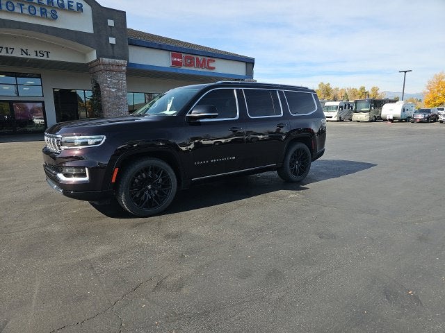 2023 Jeep Grand Wagoneer BASE