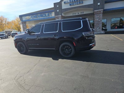 2023 Jeep Grand Wagoneer BASE
