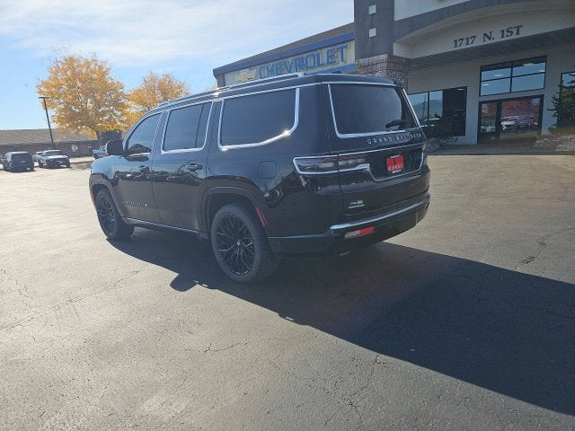 2023 Jeep Grand Wagoneer BASE