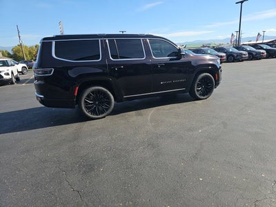 2023 Jeep Grand Wagoneer BASE
