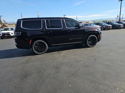 2023 Jeep Grand Wagoneer BASE