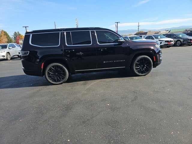 2023 Jeep Grand Wagoneer BASE