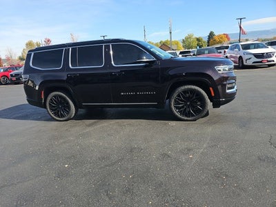 2023 Jeep Grand Wagoneer BASE