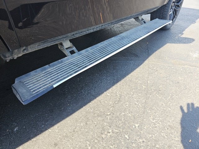 2023 Jeep Grand Wagoneer BASE