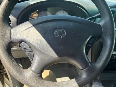 2004 Dodge Caravan SE
