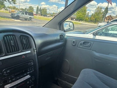 2004 Dodge Caravan SE