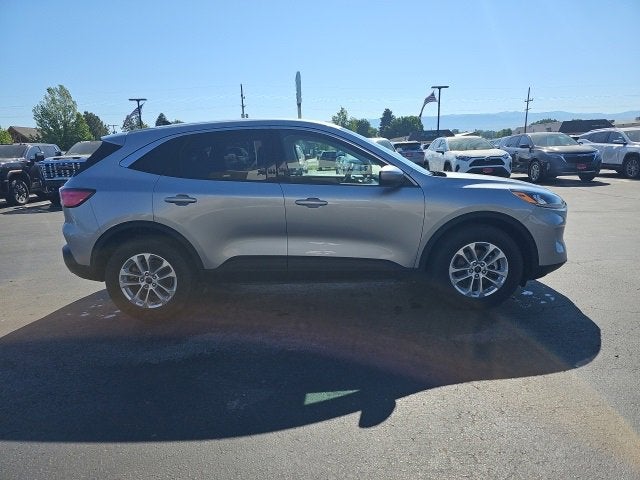2021 Ford Escape SE Hybrid