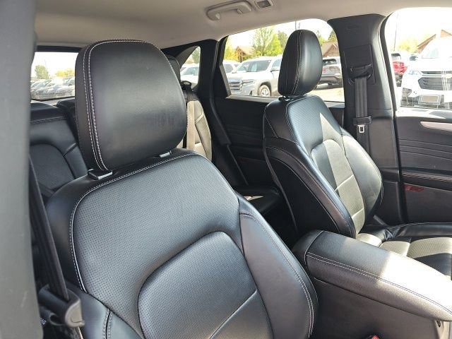 2024 Ford Escape Platinum