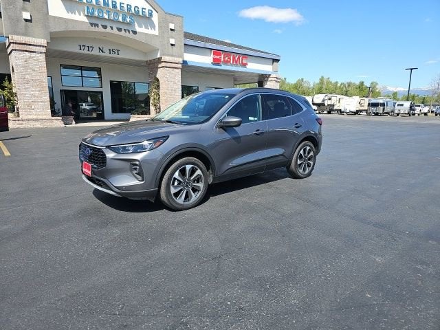2024 Ford Escape Platinum