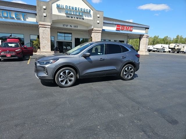 2024 Ford Escape Platinum