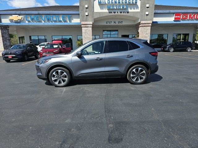 2024 Ford Escape Platinum