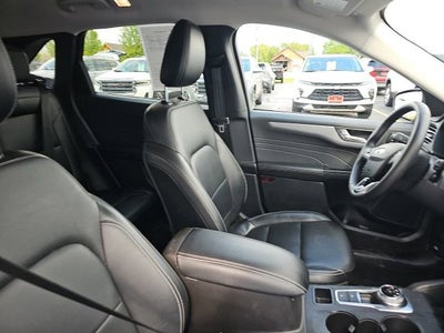 2025 Ford Escape Platinum