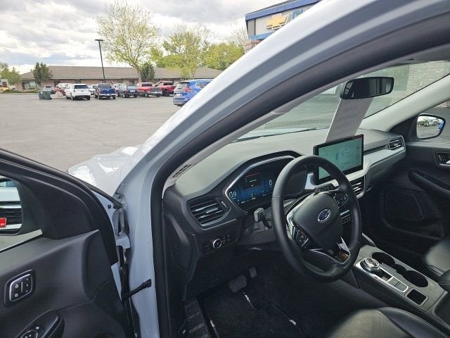 2025 Ford Escape Platinum