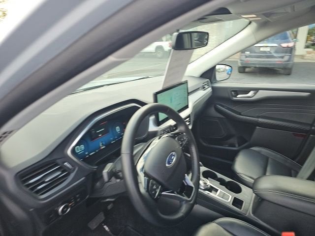 2025 Ford Escape Platinum