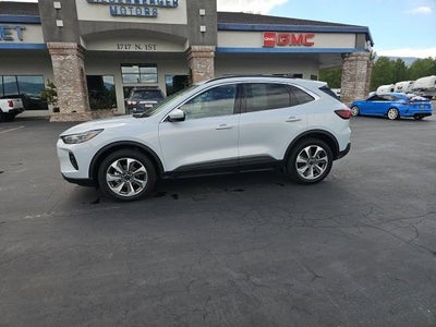 2025 Ford Escape Platinum