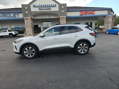 2025 Ford Escape Platinum