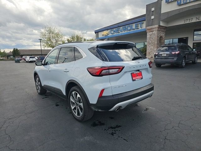 2025 Ford Escape Platinum
