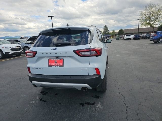2025 Ford Escape Platinum