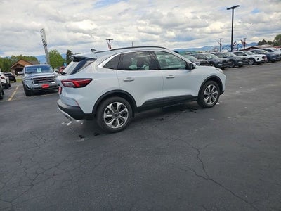 2025 Ford Escape Platinum