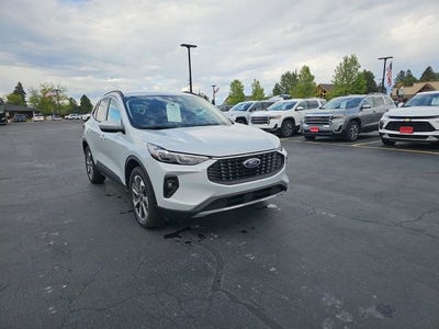 2025 Ford Escape Platinum
