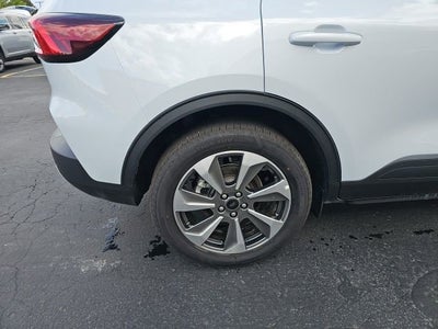 2025 Ford Escape Platinum
