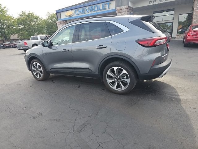 2024 Ford Escape Platinum