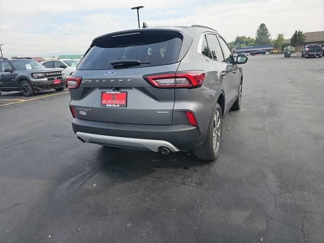 2024 Ford Escape Platinum