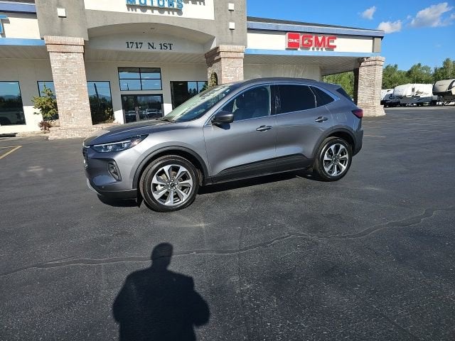 2024 Ford Escape Platinum