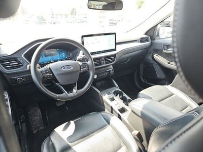 2025 Ford Escape Platinum