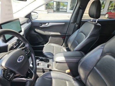2025 Ford Escape Platinum