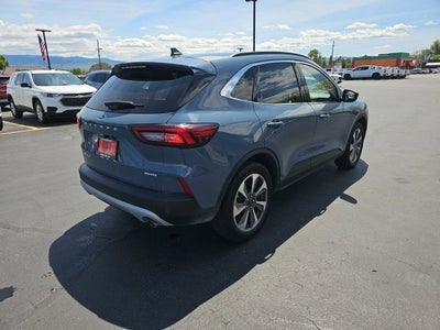 2025 Ford Escape Platinum