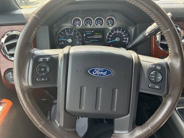 2016 Ford Super Duty F-350 DRW Lariat