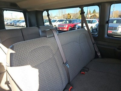 2023 Chevrolet Express Passenger 3500 1LS