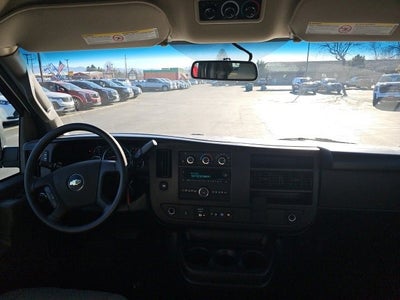 2023 Chevrolet Express Passenger 3500 1LS